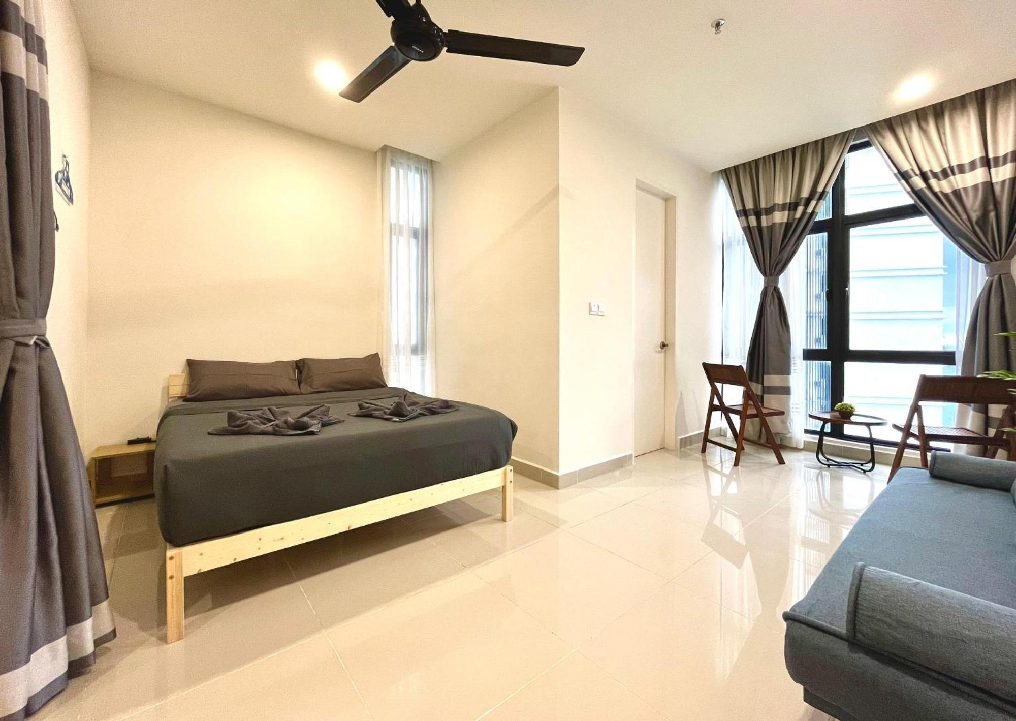 Covesign Suite, The Shore Kota Kinabalu Exteriör bild