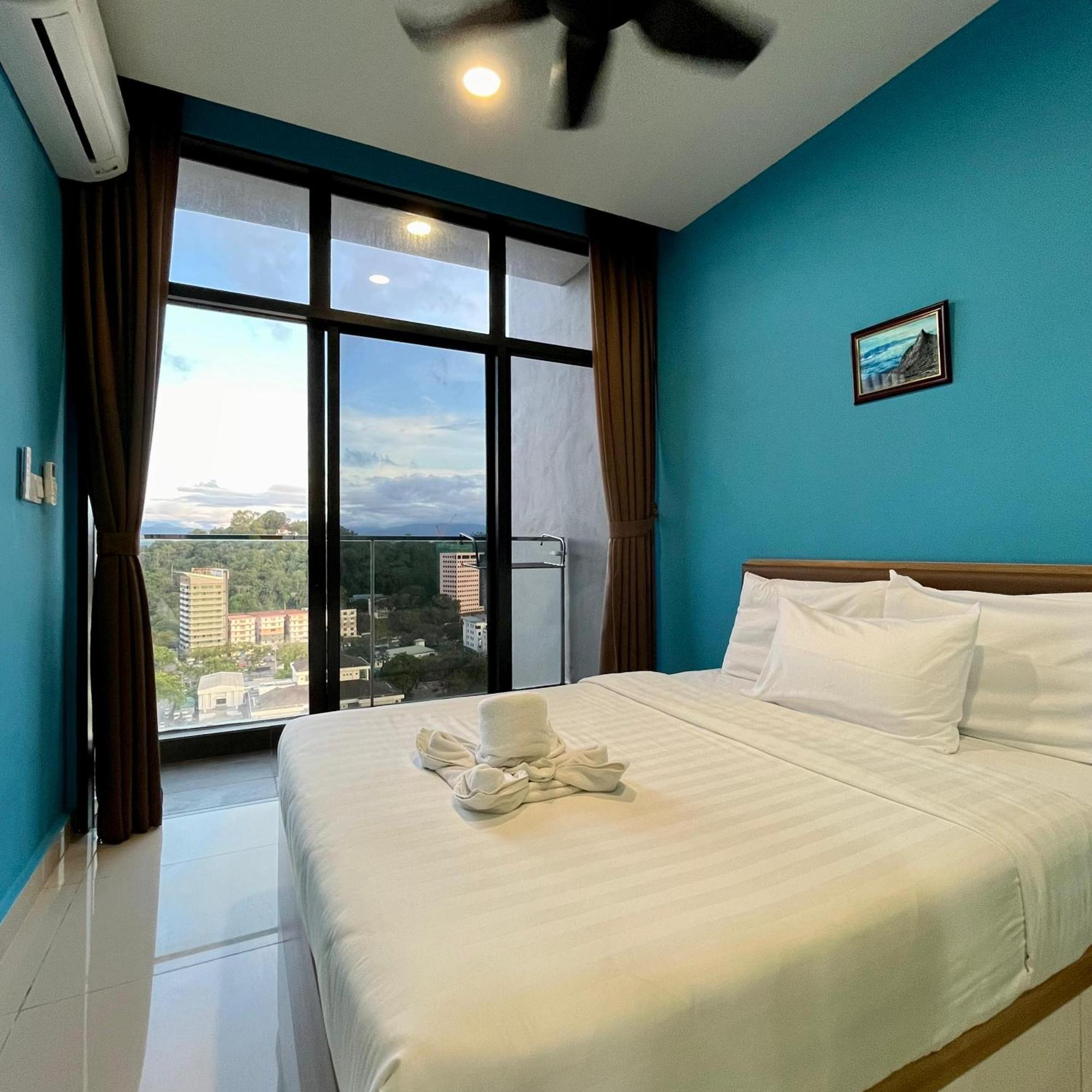 Covesign Suite, The Shore Kota Kinabalu Exteriör bild