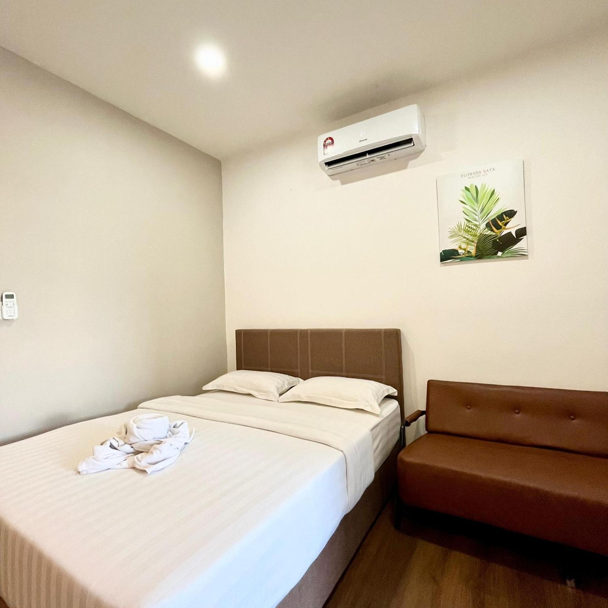 Covesign Suite, The Shore Kota Kinabalu Exteriör bild